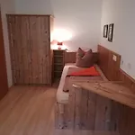 Maurer * Niederau