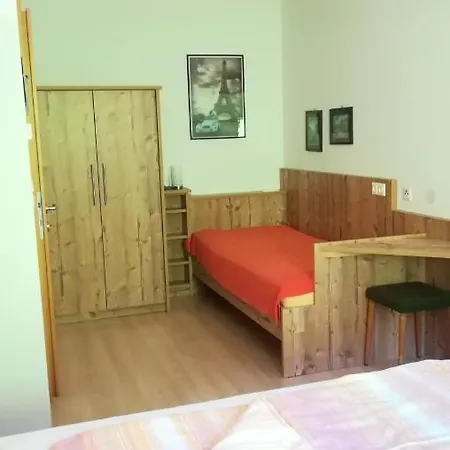 Maurer Apartment